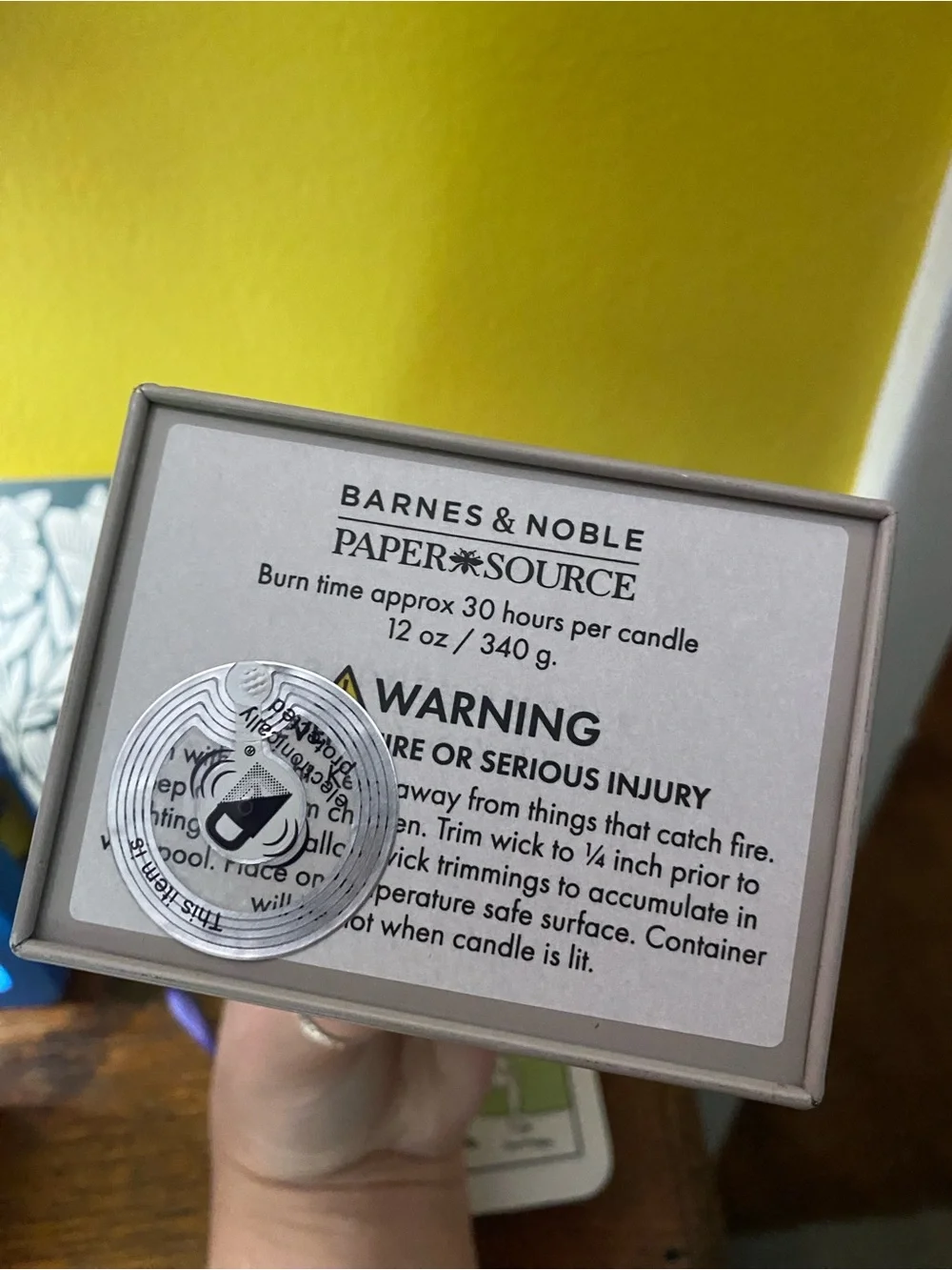 Barnes & Noble x Paper Source Bookshop Tin Candle